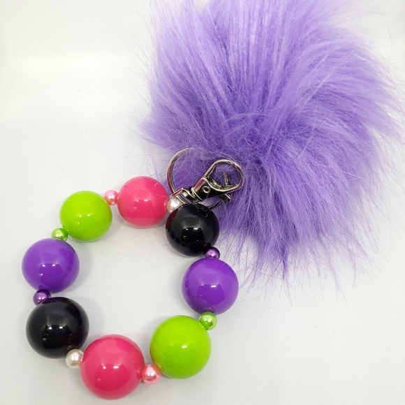 HANDMADE WRISTLET KEYCHAIN!! COOL COLORS!! - Picture 2 of 7